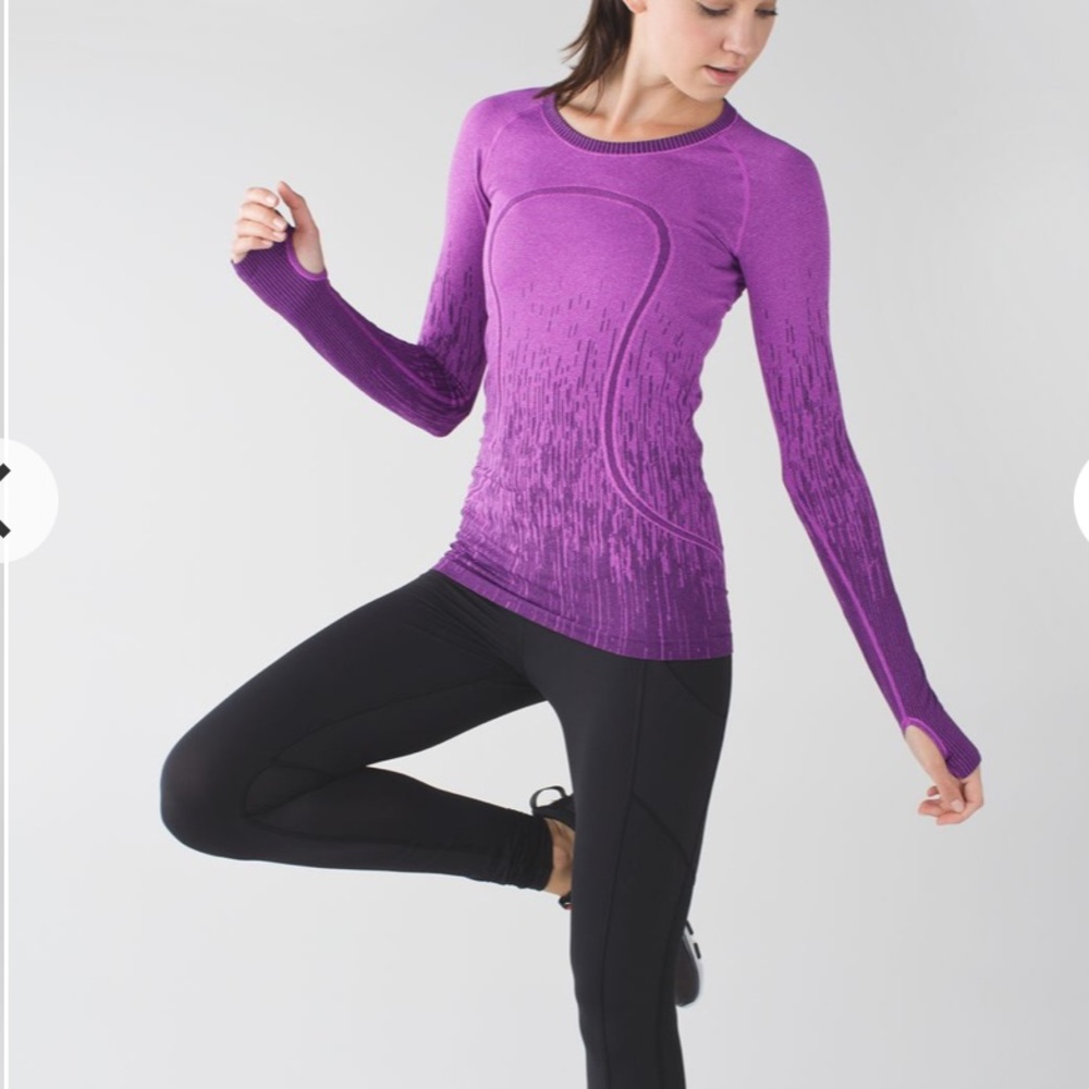 Lululemon Run: Swiftly Tech Long Sleeve Crew Thombholes size:8